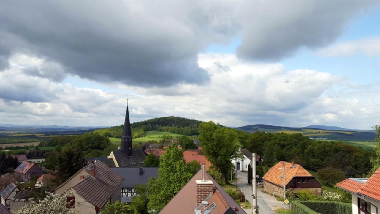 Hotel Kreuzbergbaude Beim Berzdorfer See Mit Wohlfuehl Sauna Markersdorf Eksteriør bilde