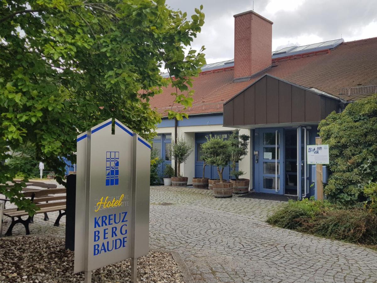 Hotel Kreuzbergbaude Beim Berzdorfer See Mit Wohlfuehl Sauna Markersdorf Eksteriør bilde