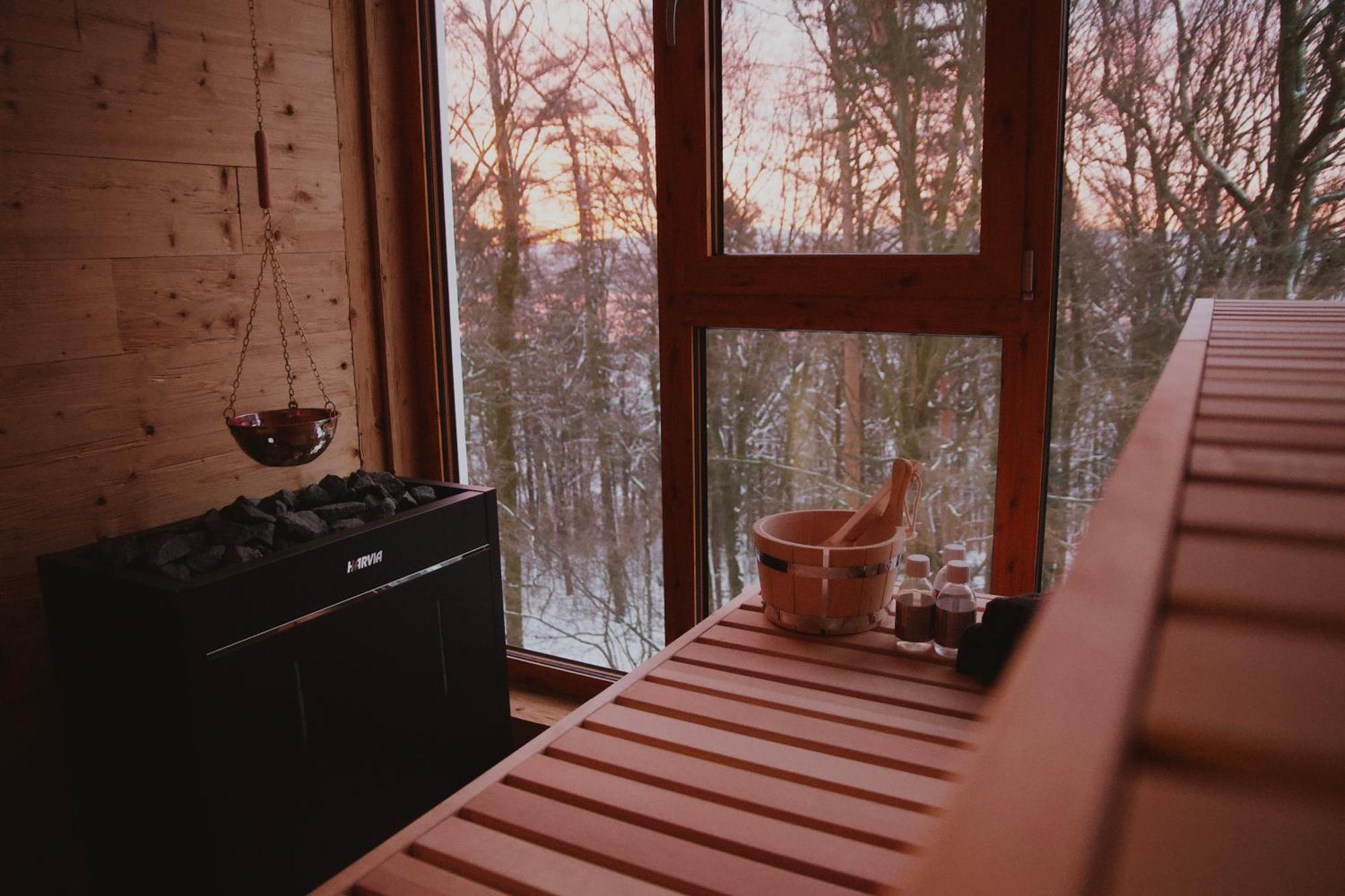 Hotel Kreuzbergbaude Beim Berzdorfer See Mit Wohlfuehl Sauna Markersdorf Eksteriør bilde